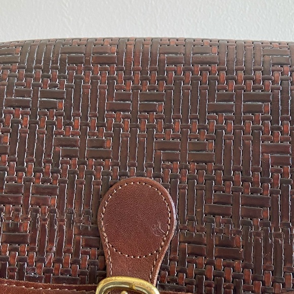Brahmin Vintage Genuine Leather Woven Wicker Purse - Picture 3 of 9